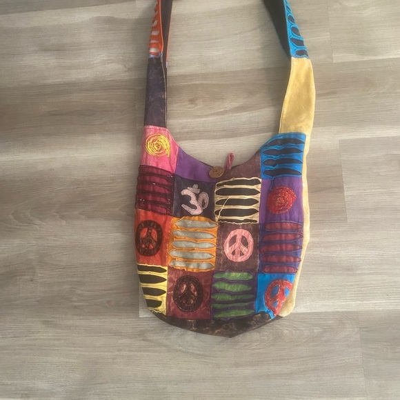 Beautiful Boho oversized bag brand new, not used. Gorgeous looking crossover bag - Picture 3 of 5